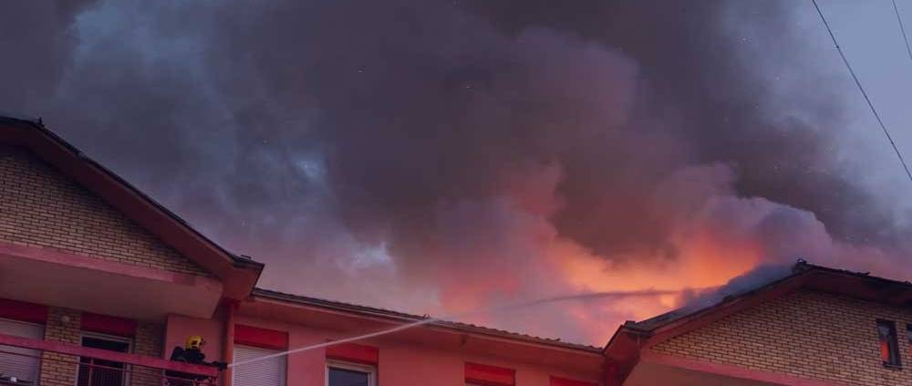 badante e incendio milano